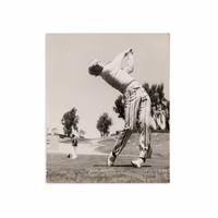Thumb number 29 for Golf World Photo Shoot of Swing